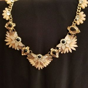 Statement necklace